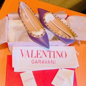 Authentic VALENTINO GARAVANI FLATS